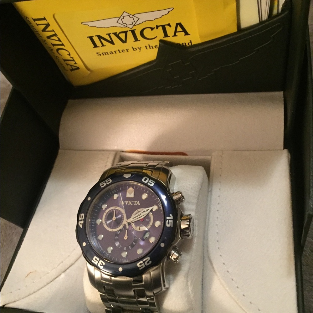 Invicta pro diver watch